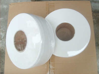 工廠批發(fā)高品質(zhì)純木漿大卷紙，酒店賓館和工廠適用，1箱起批